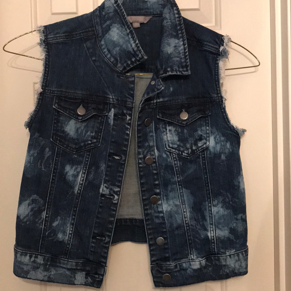 Rubbish acid washed denim vest